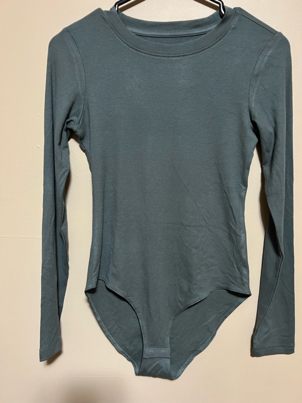 Ribbed Scoop Neck Bodysuit in forest green